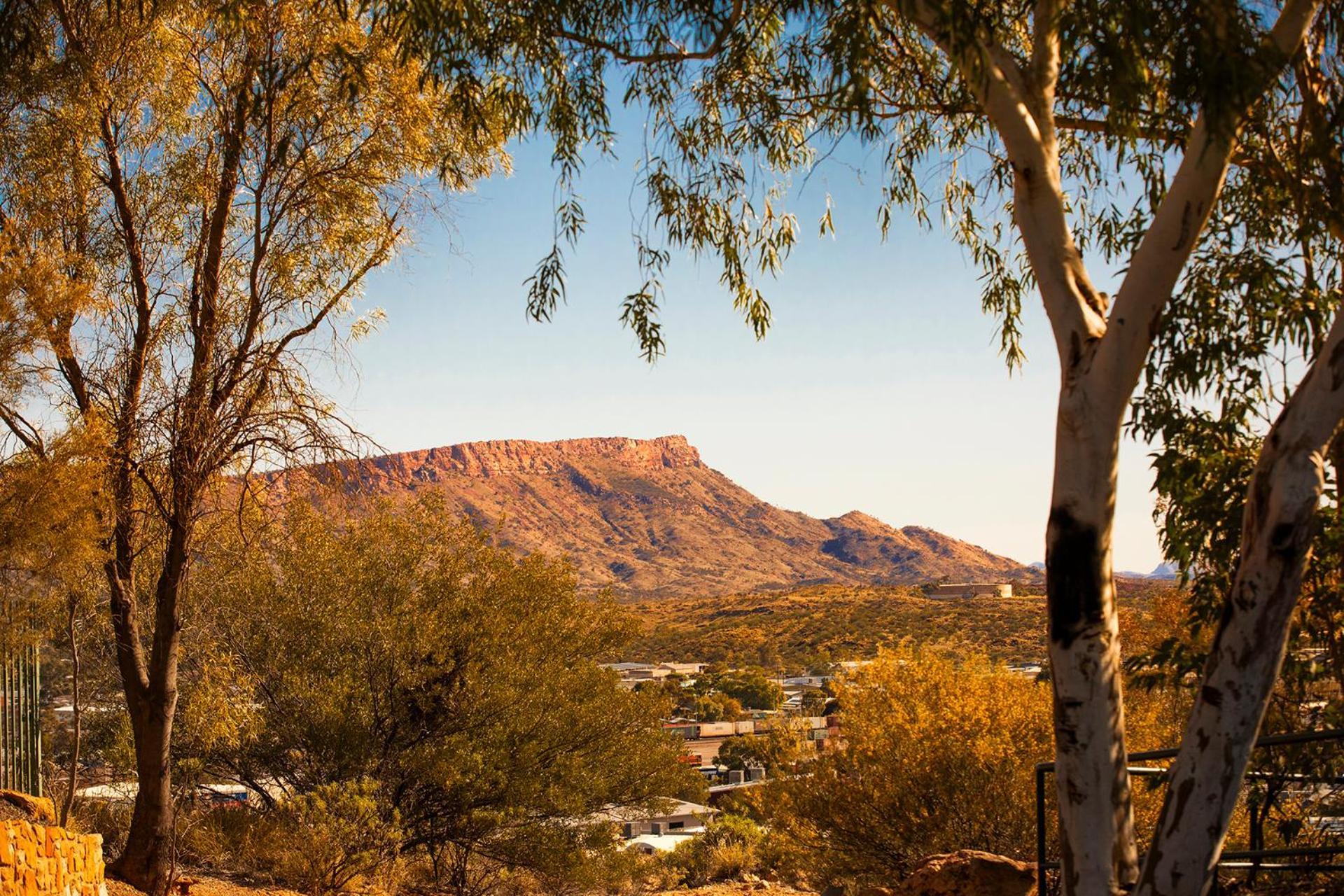 Hotel Crowne Plaza Alice Springs Lasseters Exterior foto