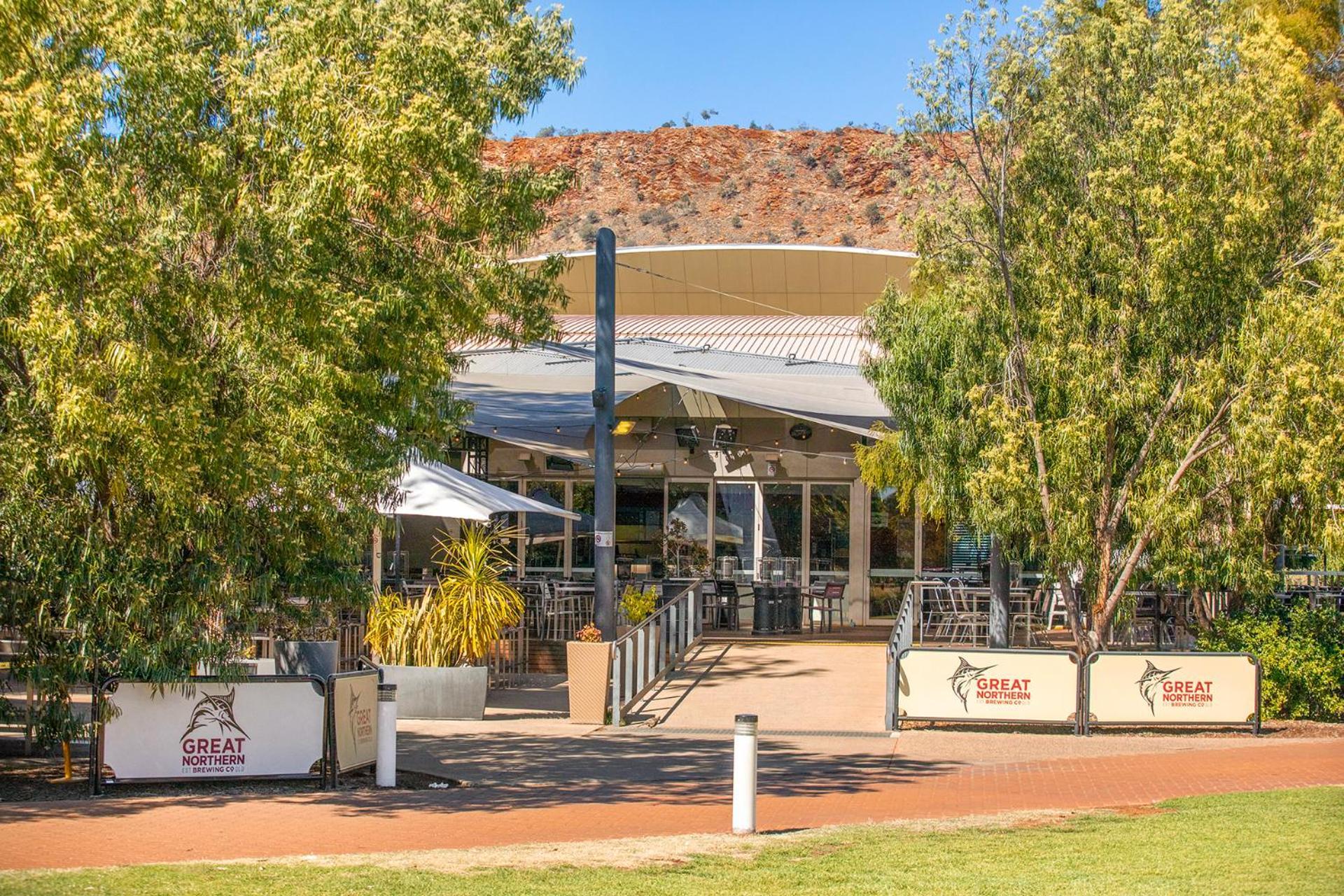 Hotel Crowne Plaza Alice Springs Lasseters Exterior foto